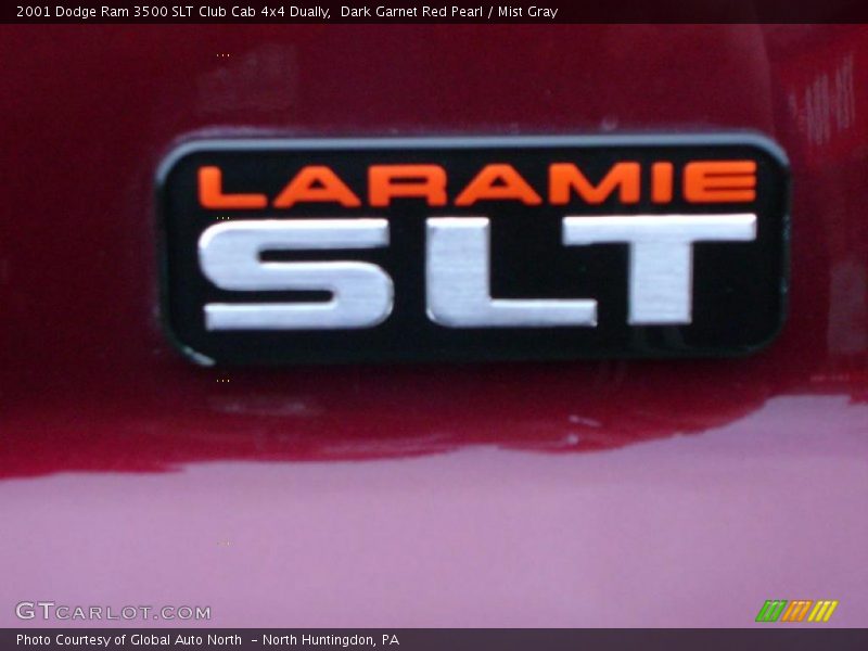 Dark Garnet Red Pearl / Mist Gray 2001 Dodge Ram 3500 SLT Club Cab 4x4 Dually