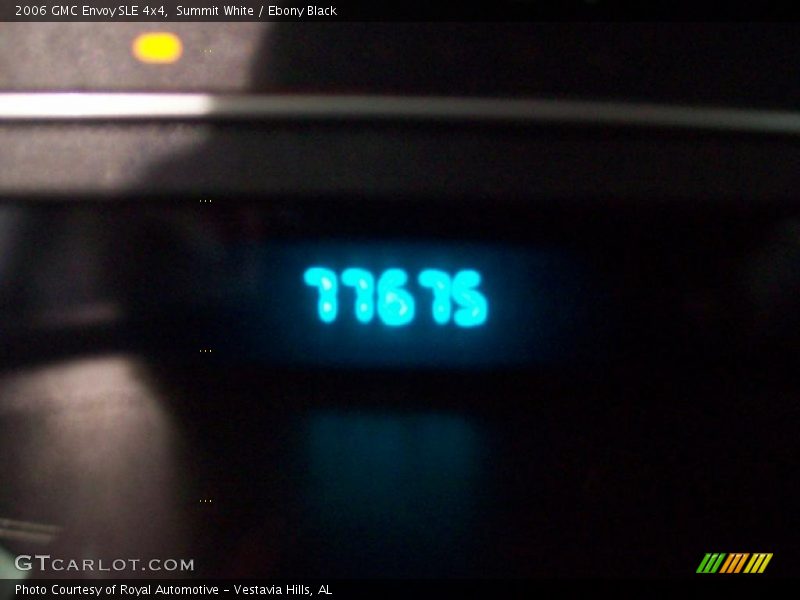 Summit White / Ebony Black 2006 GMC Envoy SLE 4x4