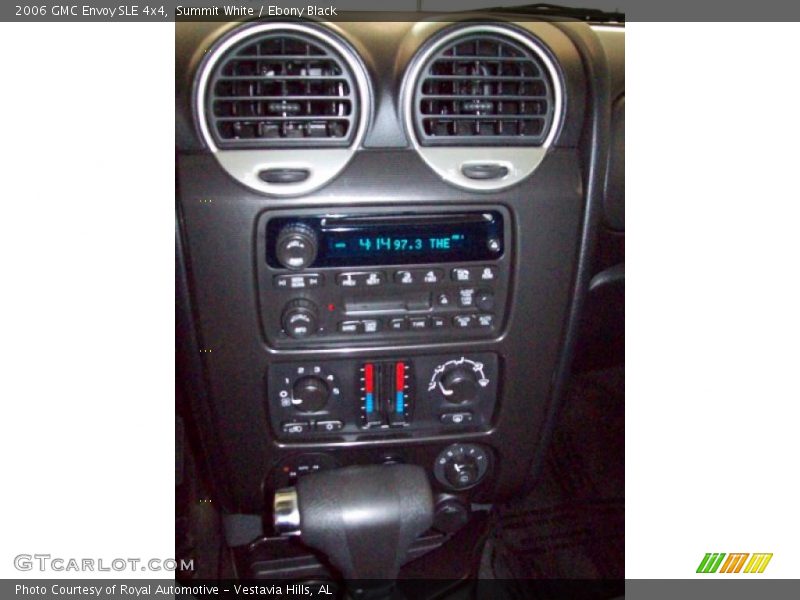Summit White / Ebony Black 2006 GMC Envoy SLE 4x4
