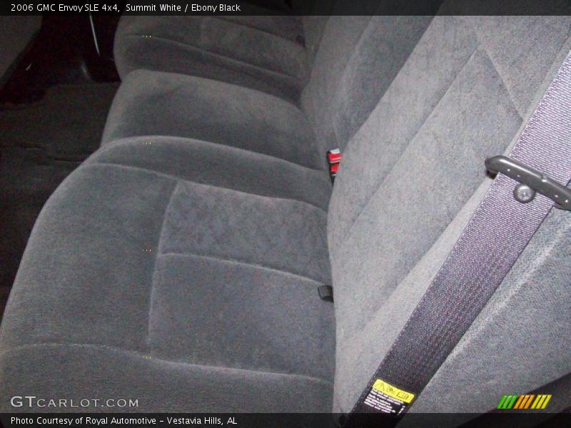 Summit White / Ebony Black 2006 GMC Envoy SLE 4x4