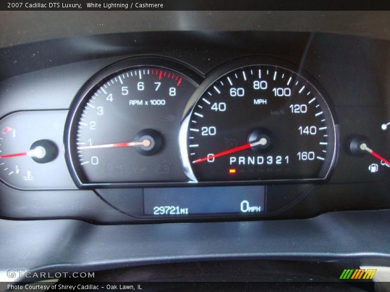 White Lightning / Cashmere 2007 Cadillac DTS Luxury