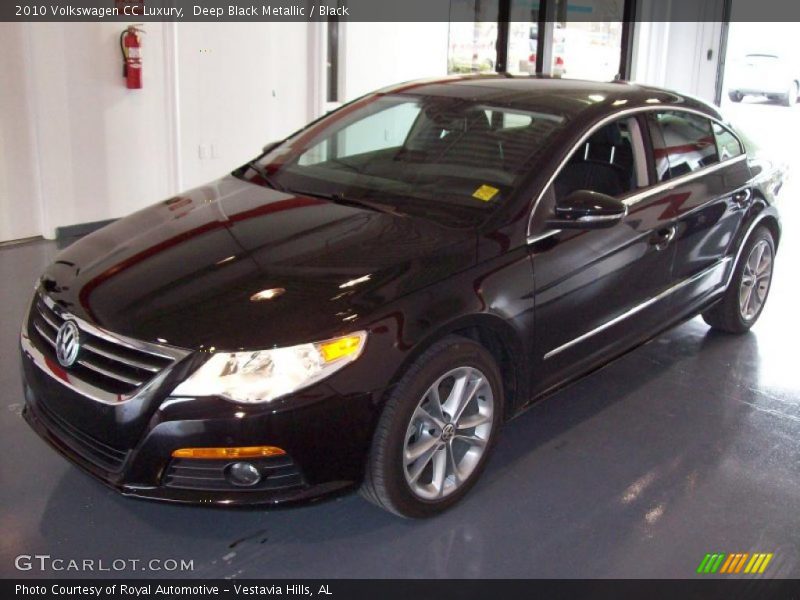 Deep Black Metallic / Black 2010 Volkswagen CC Luxury