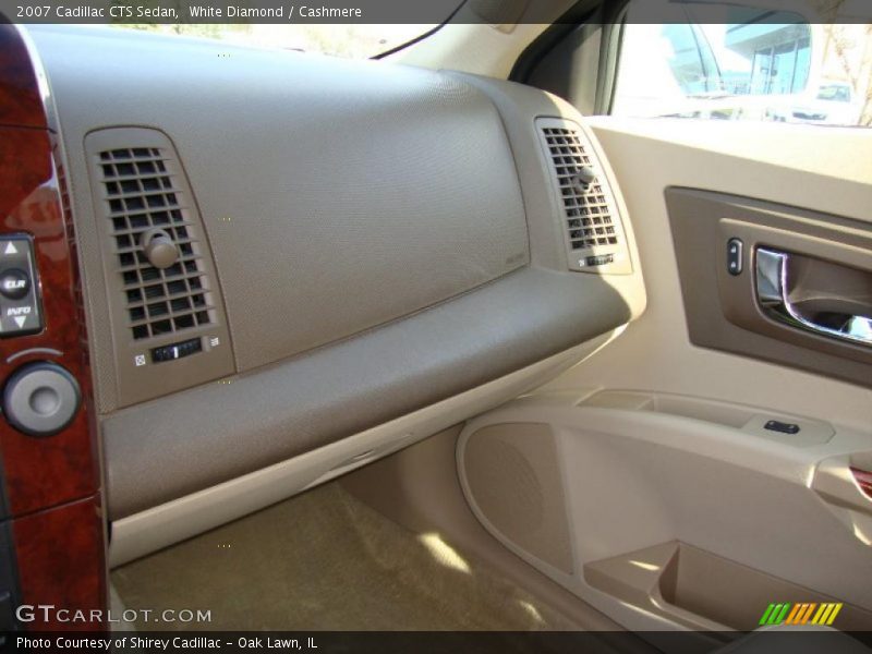 White Diamond / Cashmere 2007 Cadillac CTS Sedan