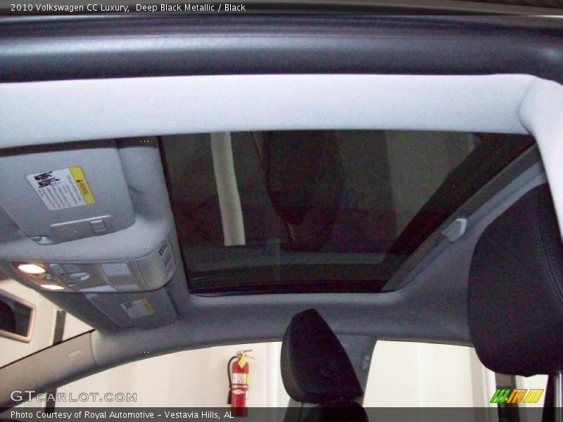 Deep Black Metallic / Black 2010 Volkswagen CC Luxury