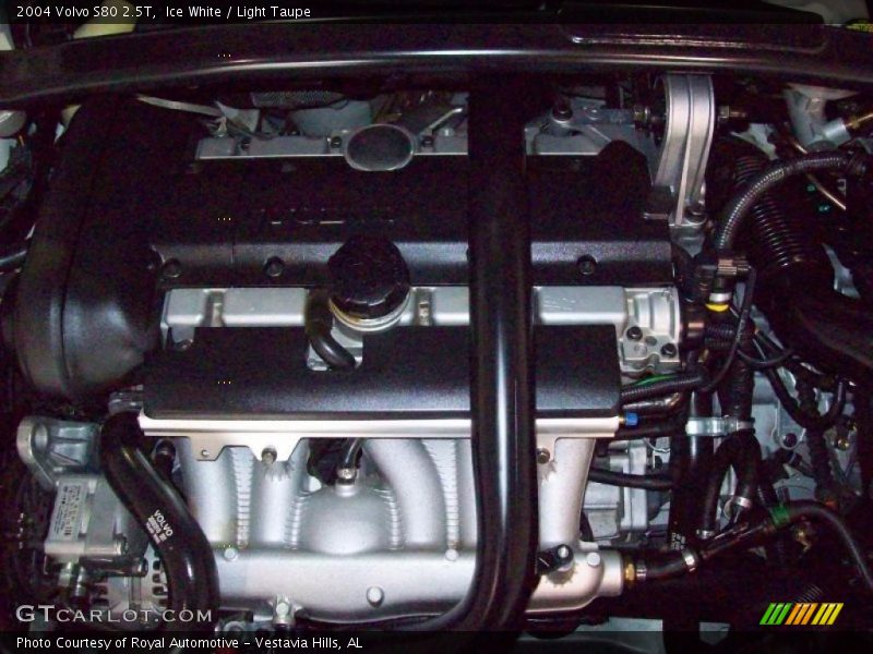 Ice White / Light Taupe 2004 Volvo S80 2.5T