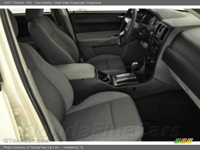 Cool Vanilla / Dark Slate Gray/Light Graystone 2007 Chrysler 300