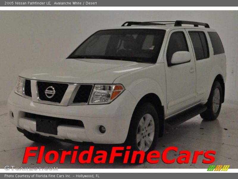 Avalanche White / Desert 2005 Nissan Pathfinder LE