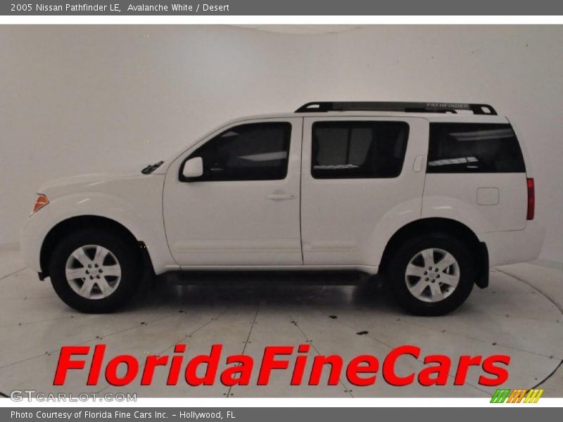 Avalanche White / Desert 2005 Nissan Pathfinder LE