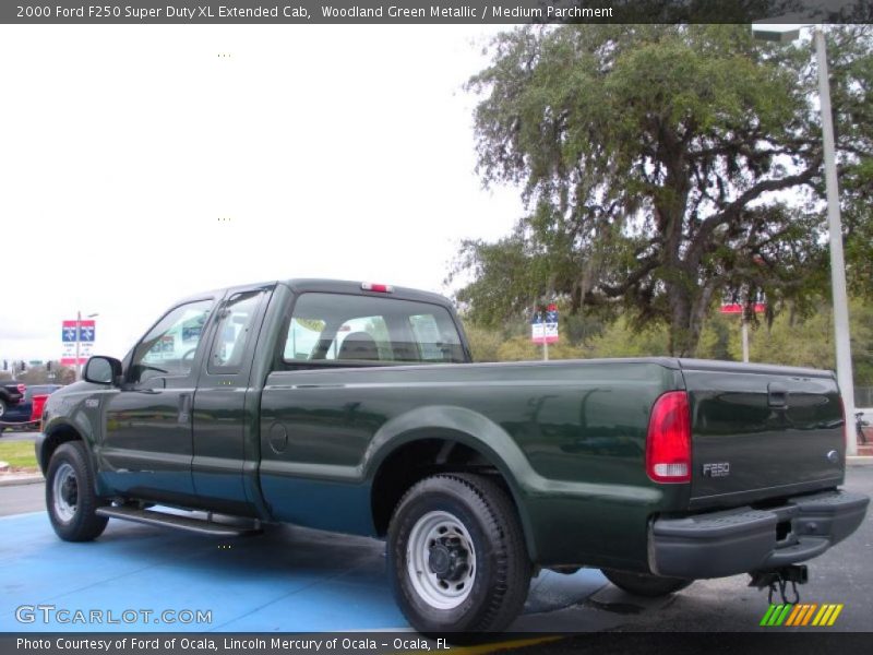 Woodland Green Metallic / Medium Parchment 2000 Ford F250 Super Duty XL Extended Cab