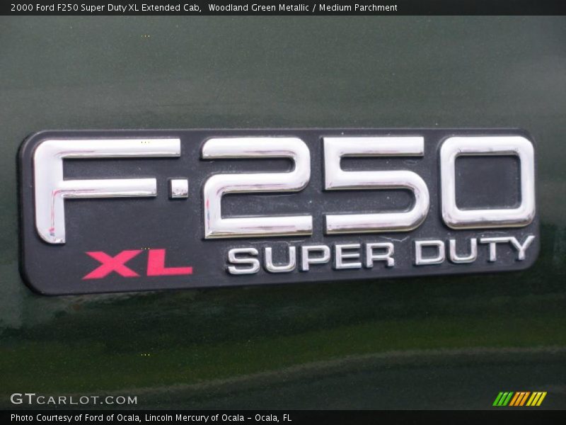 Woodland Green Metallic / Medium Parchment 2000 Ford F250 Super Duty XL Extended Cab