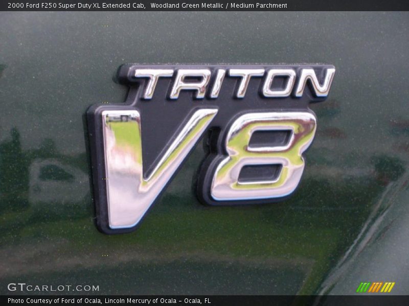 Woodland Green Metallic / Medium Parchment 2000 Ford F250 Super Duty XL Extended Cab