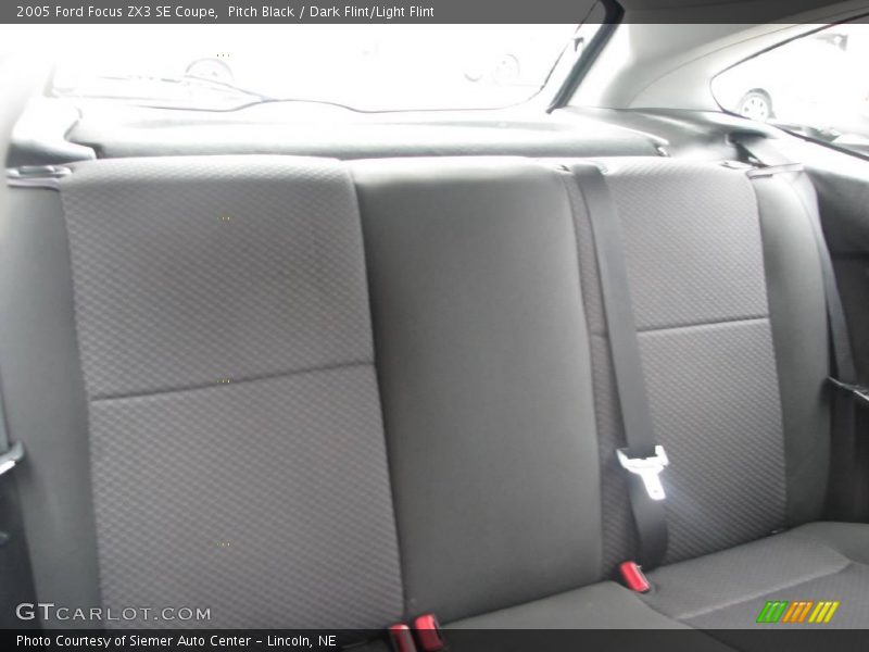 Pitch Black / Dark Flint/Light Flint 2005 Ford Focus ZX3 SE Coupe