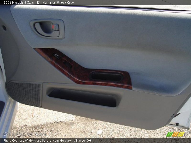 Northstar White / Gray 2001 Mitsubishi Galant ES