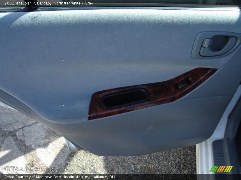 Northstar White / Gray 2001 Mitsubishi Galant ES