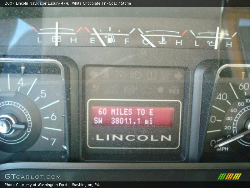 White Chocolate Tri-Coat / Stone 2007 Lincoln Navigator Luxury 4x4