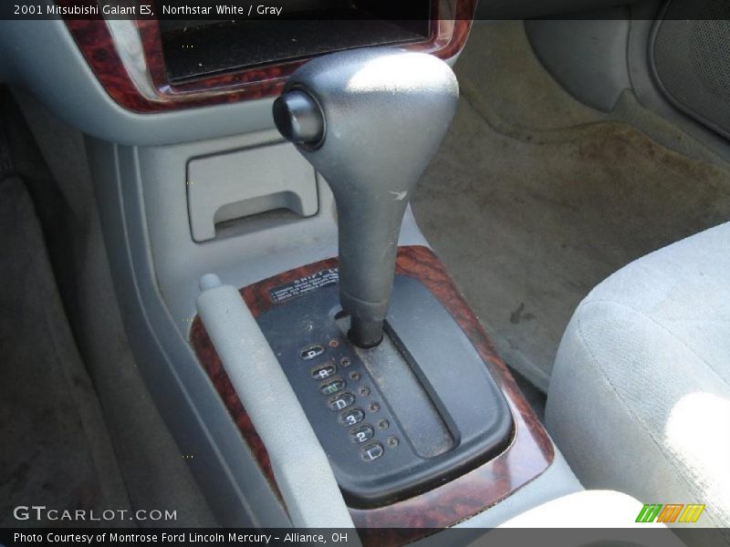 Northstar White / Gray 2001 Mitsubishi Galant ES
