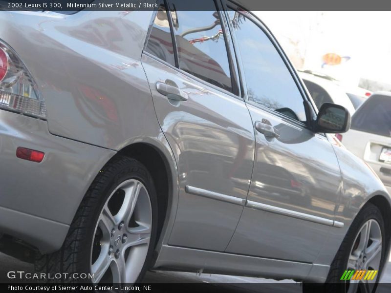 Millennium Silver Metallic / Black 2002 Lexus IS 300