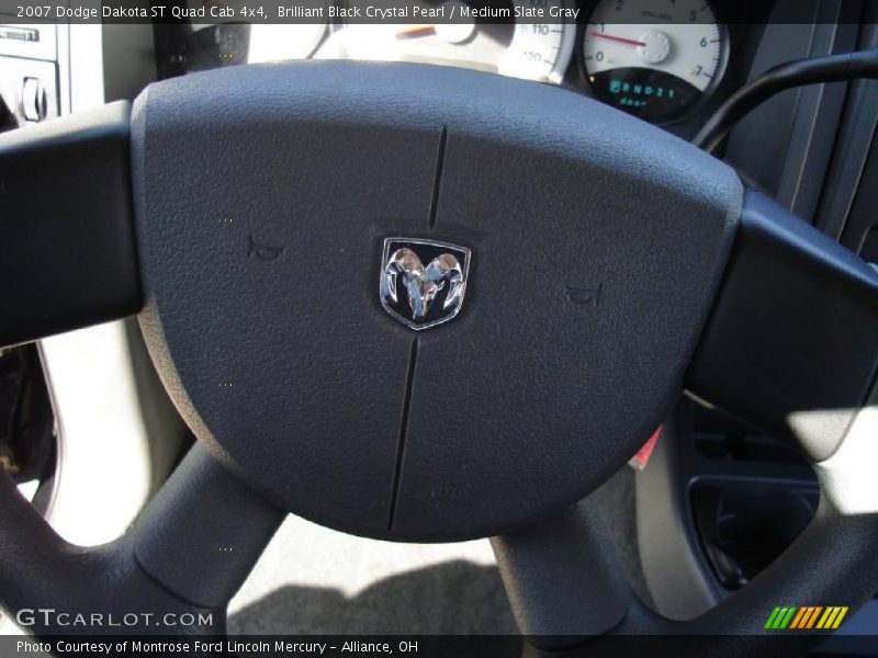 Brilliant Black Crystal Pearl / Medium Slate Gray 2007 Dodge Dakota ST Quad Cab 4x4