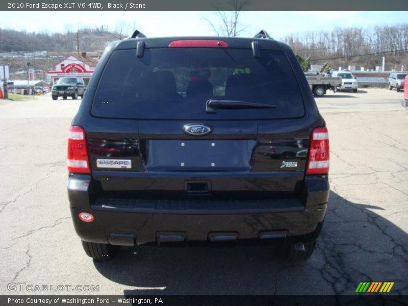 Black / Stone 2010 Ford Escape XLT V6 4WD