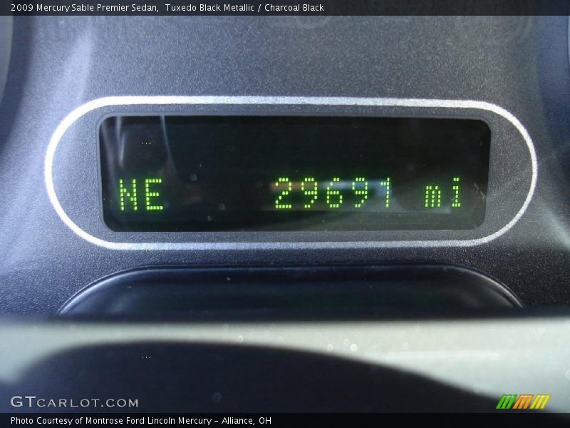 Tuxedo Black Metallic / Charcoal Black 2009 Mercury Sable Premier Sedan