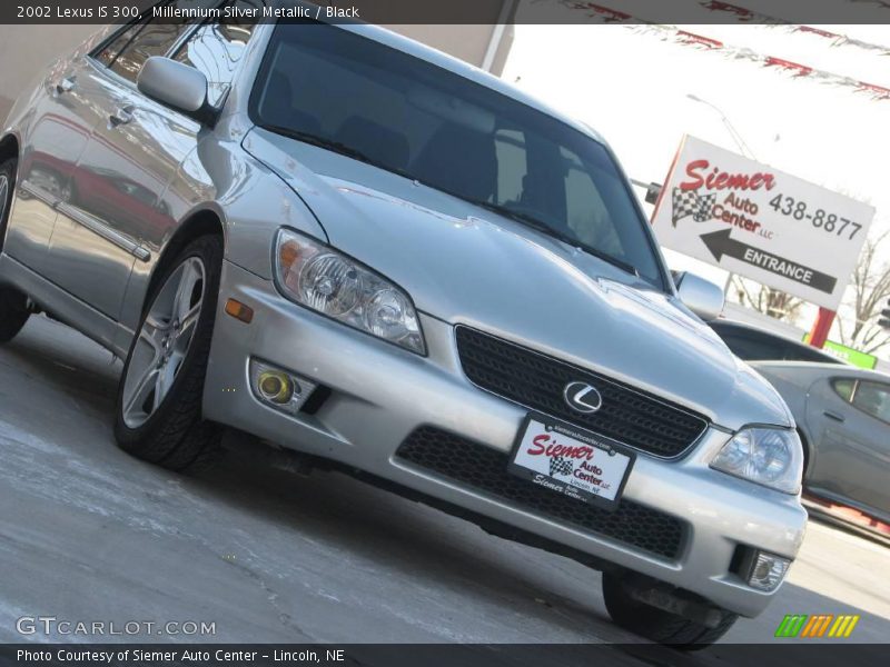 Millennium Silver Metallic / Black 2002 Lexus IS 300