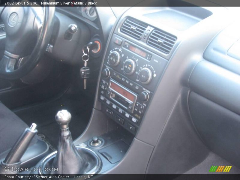Millennium Silver Metallic / Black 2002 Lexus IS 300