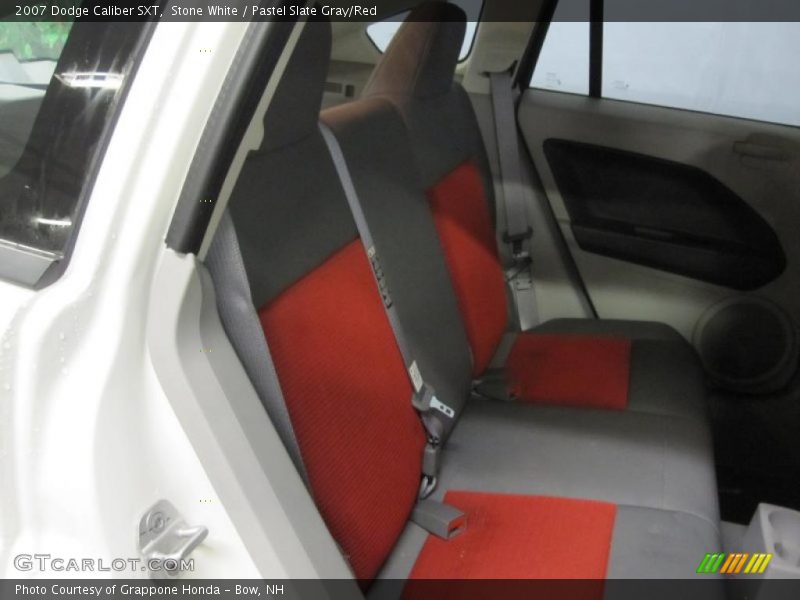 Stone White / Pastel Slate Gray/Red 2007 Dodge Caliber SXT