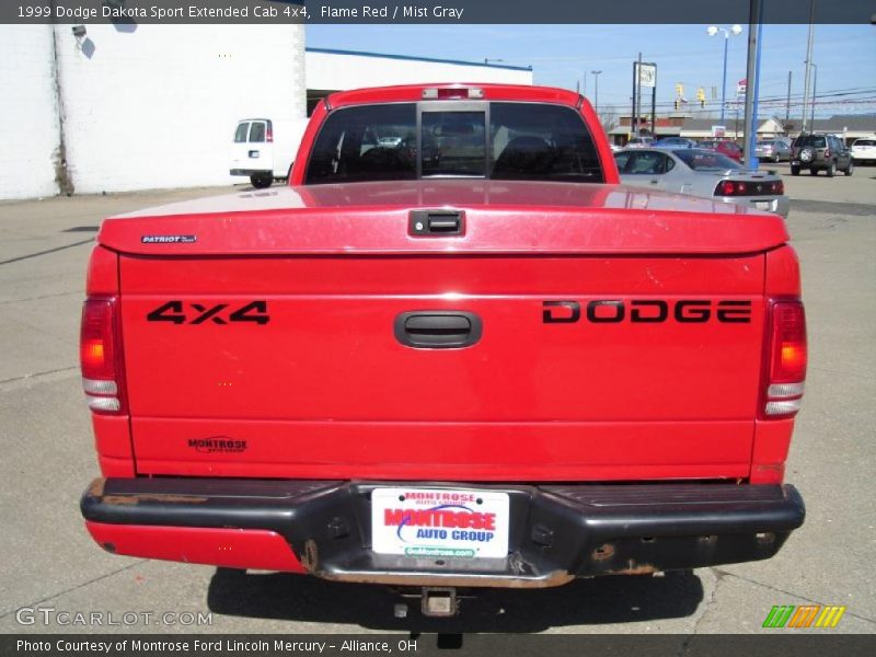 Flame Red / Mist Gray 1999 Dodge Dakota Sport Extended Cab 4x4