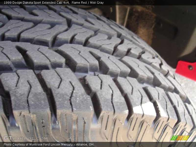 Flame Red / Mist Gray 1999 Dodge Dakota Sport Extended Cab 4x4