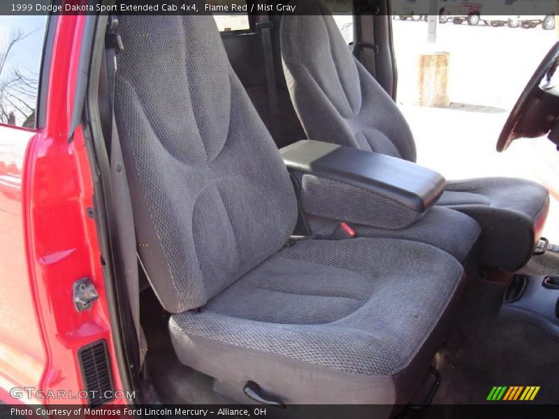Flame Red / Mist Gray 1999 Dodge Dakota Sport Extended Cab 4x4