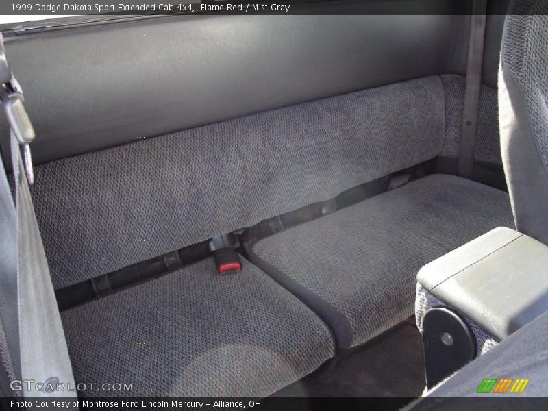 Flame Red / Mist Gray 1999 Dodge Dakota Sport Extended Cab 4x4