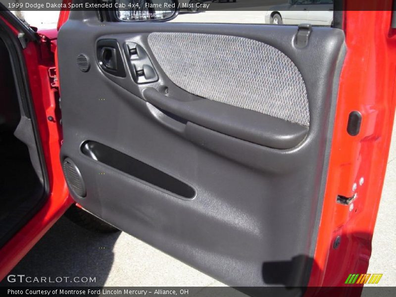 Flame Red / Mist Gray 1999 Dodge Dakota Sport Extended Cab 4x4