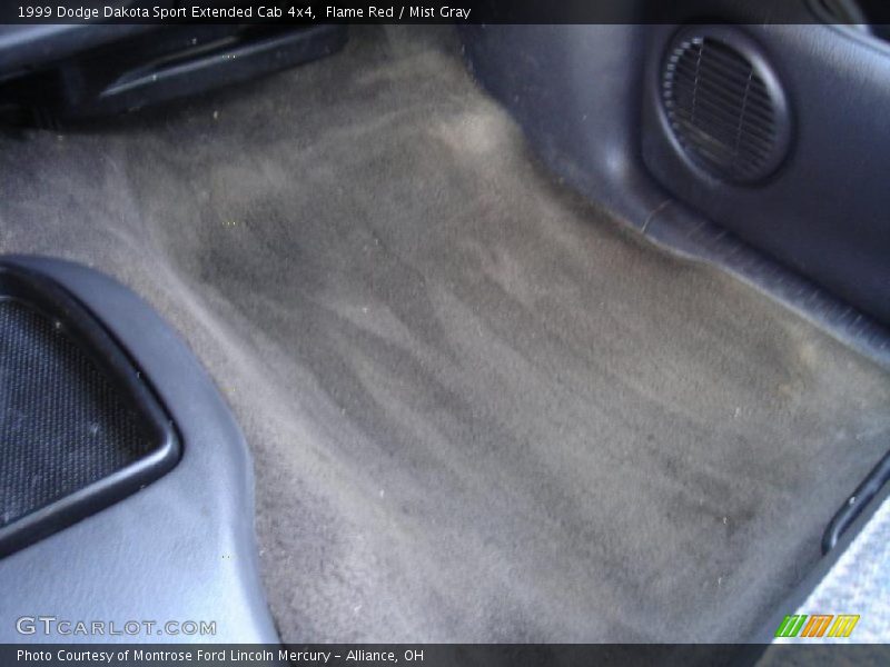 Flame Red / Mist Gray 1999 Dodge Dakota Sport Extended Cab 4x4