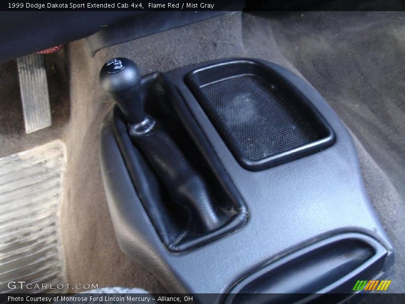 Flame Red / Mist Gray 1999 Dodge Dakota Sport Extended Cab 4x4