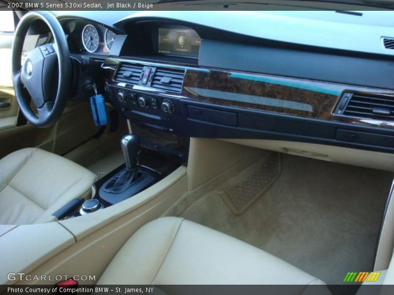 Jet Black / Beige 2007 BMW 5 Series 530xi Sedan