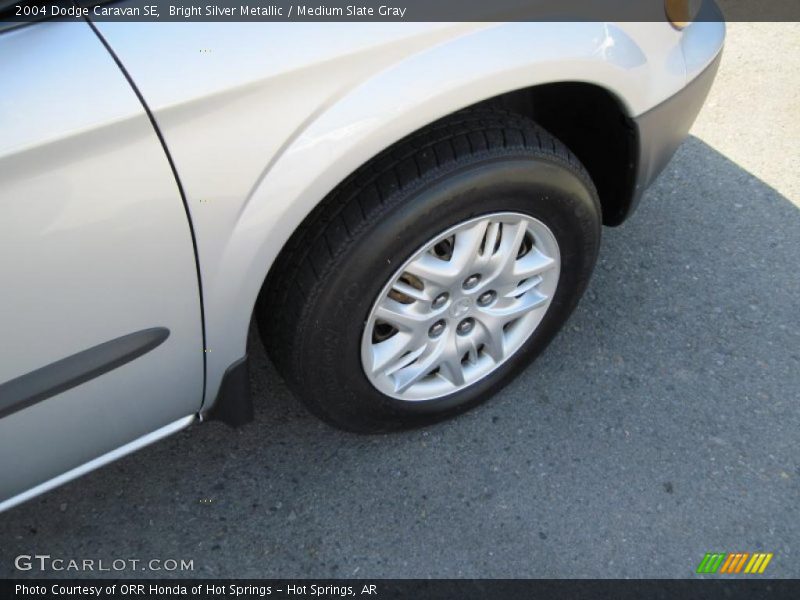 Bright Silver Metallic / Medium Slate Gray 2004 Dodge Caravan SE