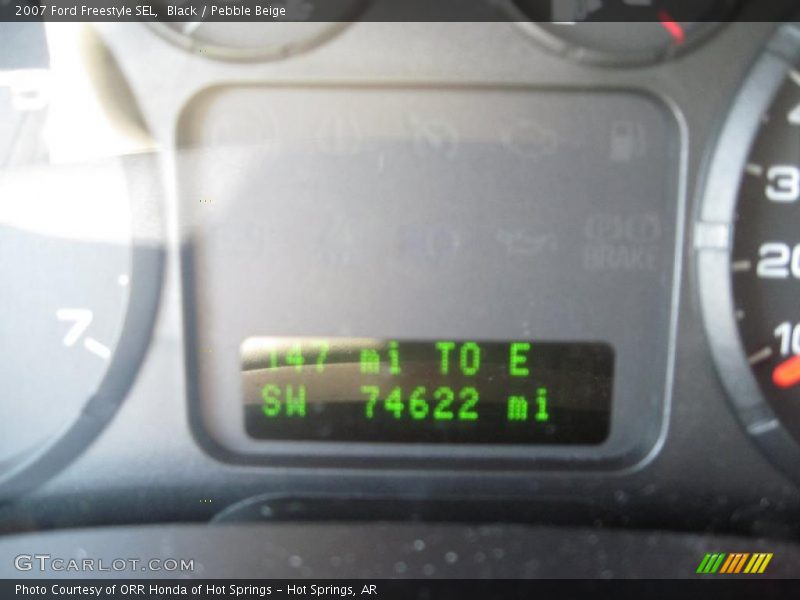 Black / Pebble Beige 2007 Ford Freestyle SEL