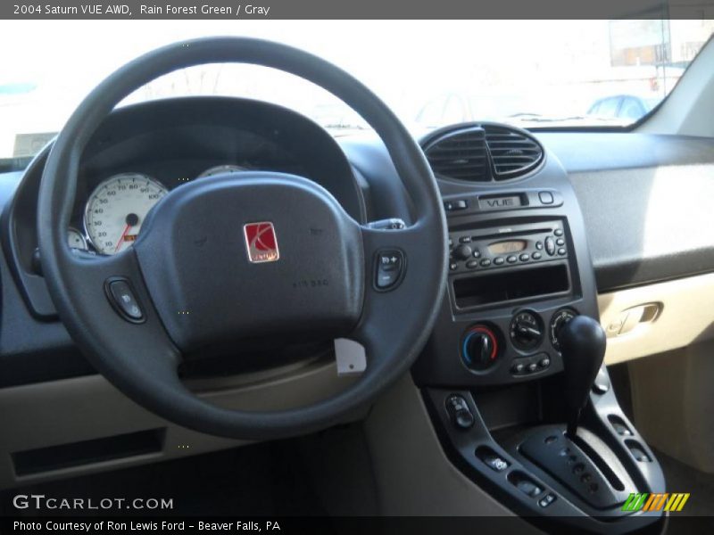 Rain Forest Green / Gray 2004 Saturn VUE AWD