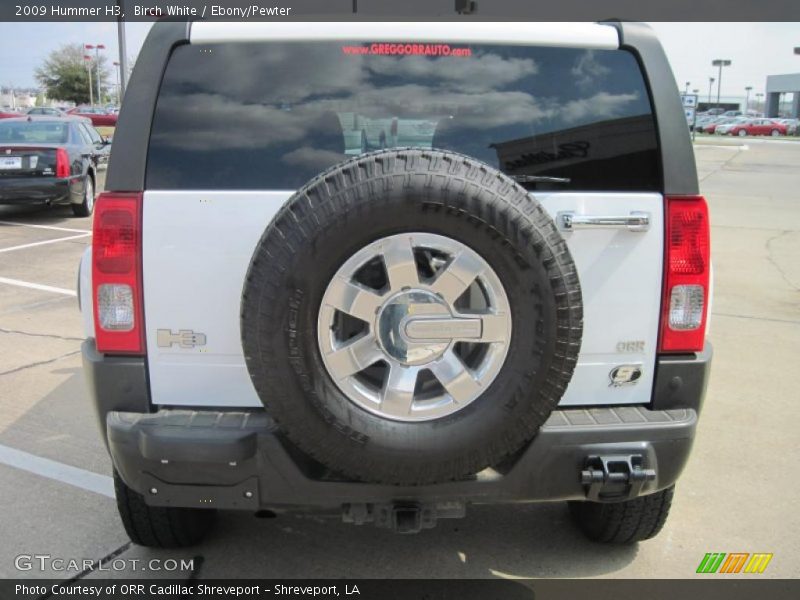 Birch White / Ebony/Pewter 2009 Hummer H3