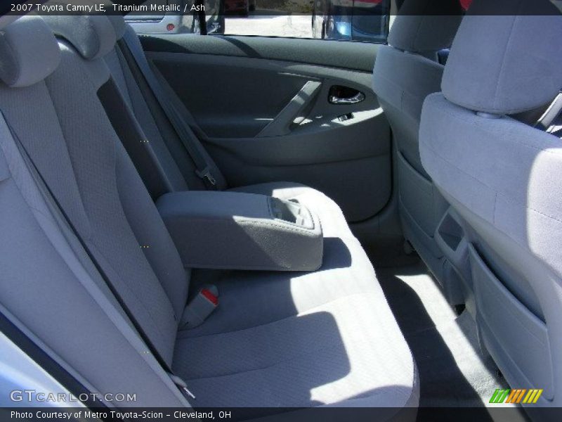Titanium Metallic / Ash 2007 Toyota Camry LE