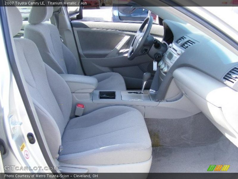 Titanium Metallic / Ash 2007 Toyota Camry LE