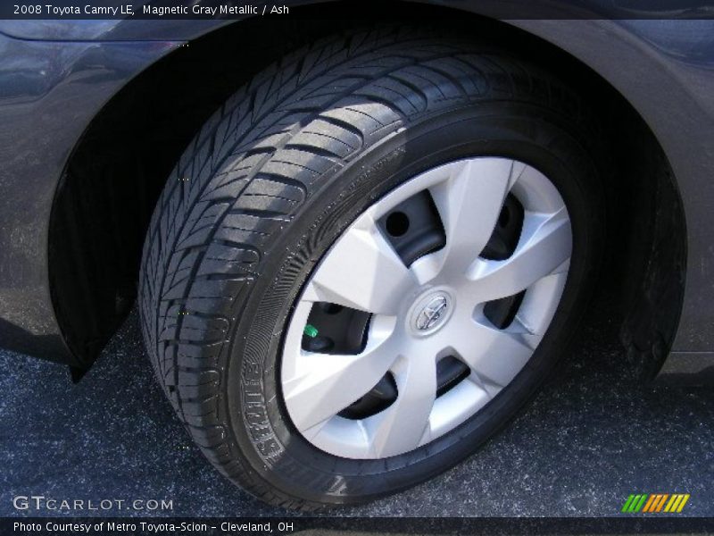 Magnetic Gray Metallic / Ash 2008 Toyota Camry LE