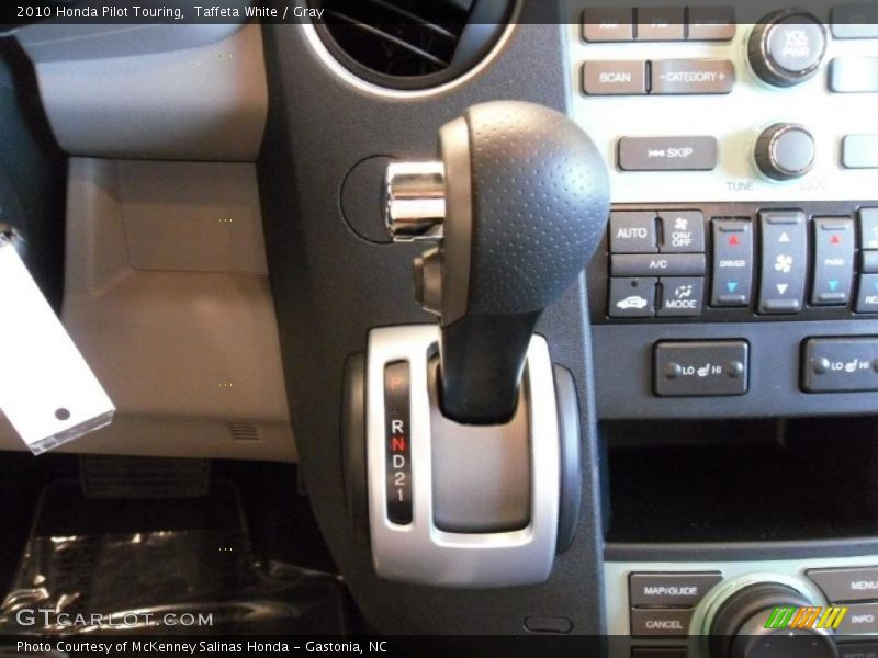 Taffeta White / Gray 2010 Honda Pilot Touring
