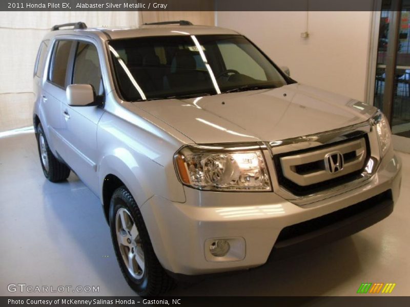 Alabaster Silver Metallic / Gray 2011 Honda Pilot EX