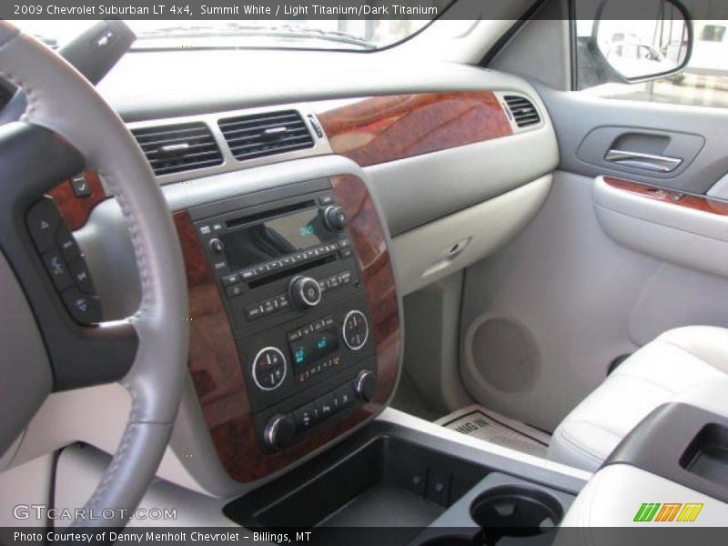 Summit White / Light Titanium/Dark Titanium 2009 Chevrolet Suburban LT 4x4