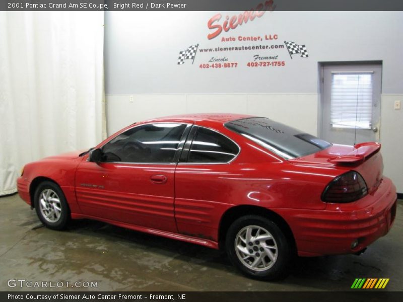 Bright Red / Dark Pewter 2001 Pontiac Grand Am SE Coupe