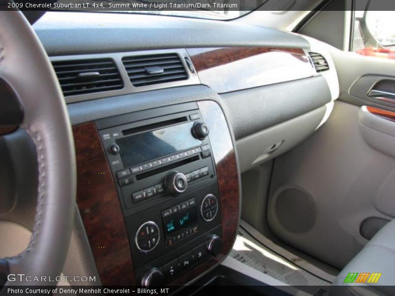 Summit White / Light Titanium/Dark Titanium 2009 Chevrolet Suburban LT 4x4