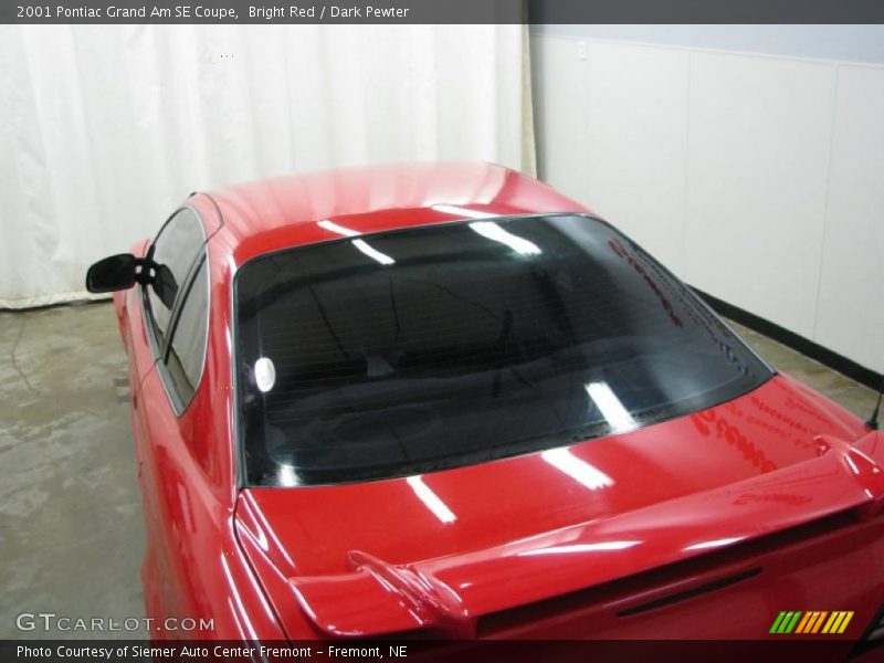 Bright Red / Dark Pewter 2001 Pontiac Grand Am SE Coupe