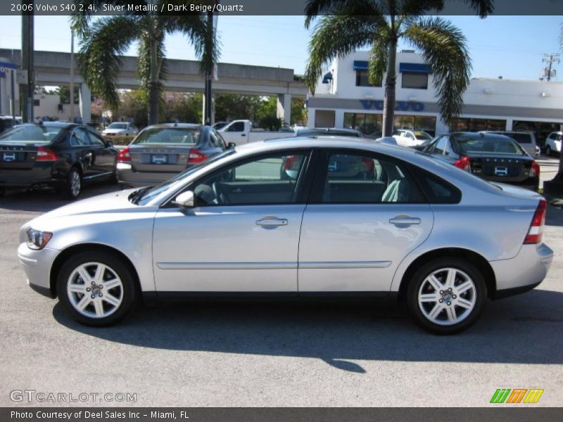 Silver Metallic / Dark Beige/Quartz 2006 Volvo S40 2.4i