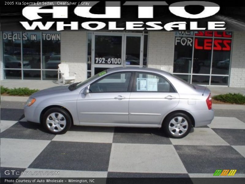 Clear Silver / Gray 2005 Kia Spectra EX Sedan